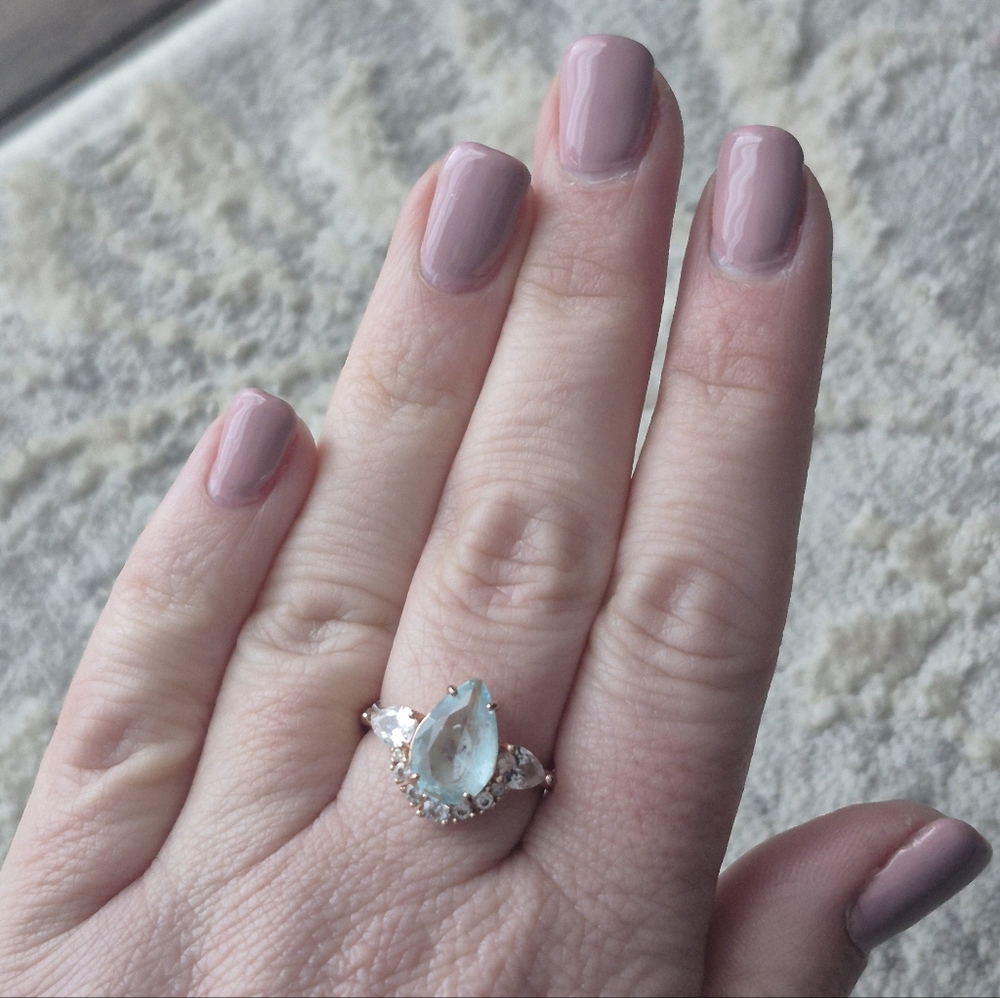Stunning Silver Teardrop Ring